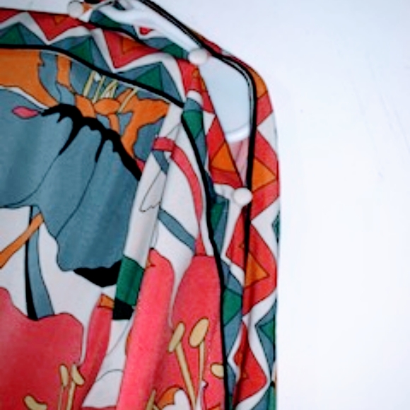 🎐- BCBGmaxazria sz M Floral Dress - Picture 6 of 7